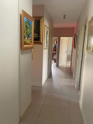 Maison - 262 m² - 7 pièces