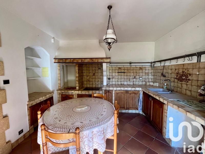 Maison - 185 m² - 5 pièces