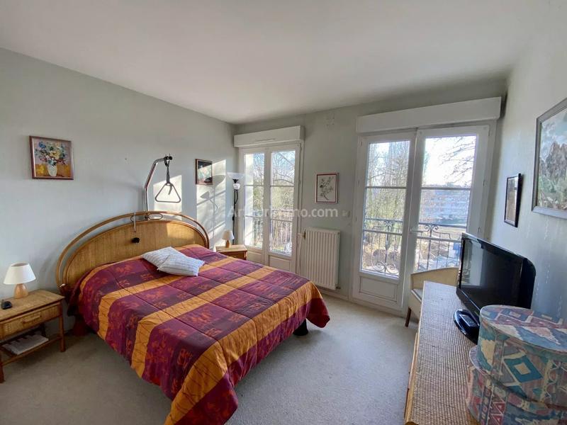 Appartement - 106 m² - 5 pièces