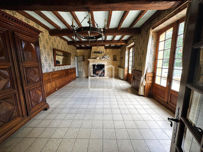 Maison - 336 m² - 12 pièces