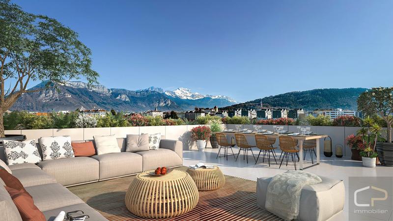 Appartement sur toit - 112 m² - 5 pièces