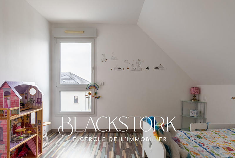 Maison - 90 m² - 6 pièces