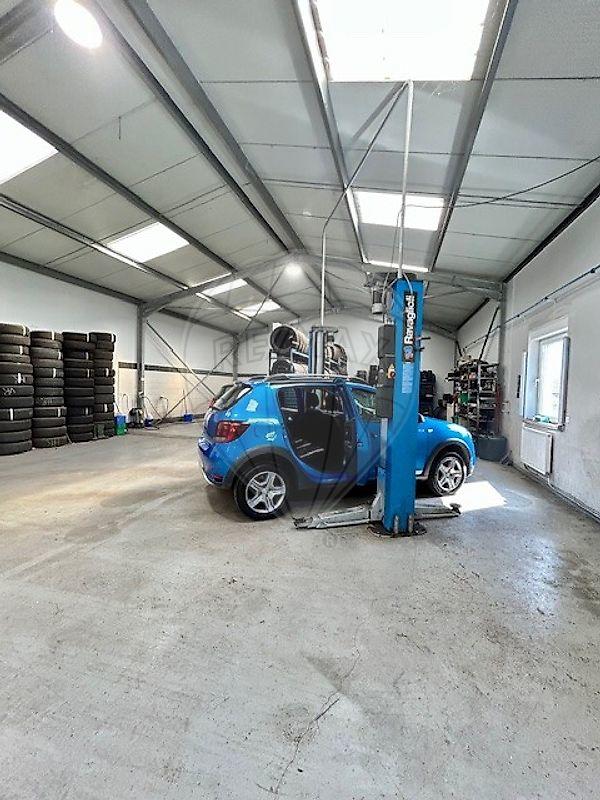 Local commercial - 320 m² - 3 pièces