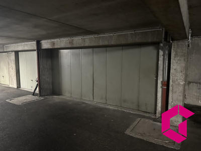 Appartement - 100 m² - 5 pièces