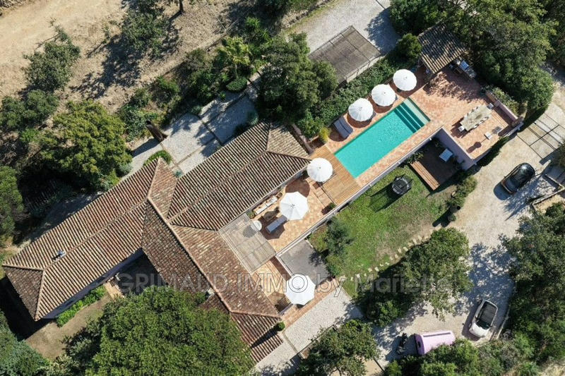 Villa - 280 m² - 10 pièces