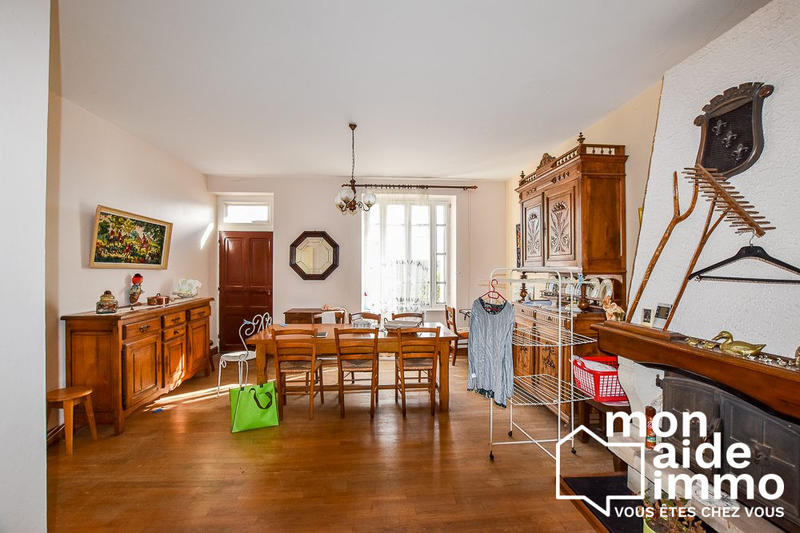 Maison ancienne - 111 m² - 7 pièces