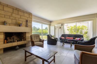 Maison - 151 m² - 6 pièces