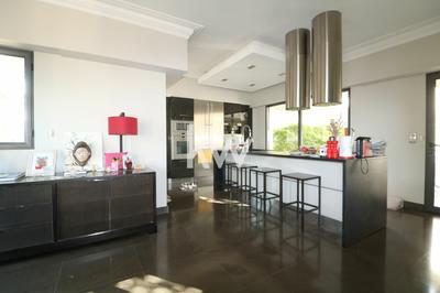 Villa - 360 m² - 7 pièces