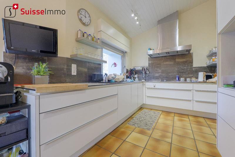 Villa - 230 m² - 9 pièces