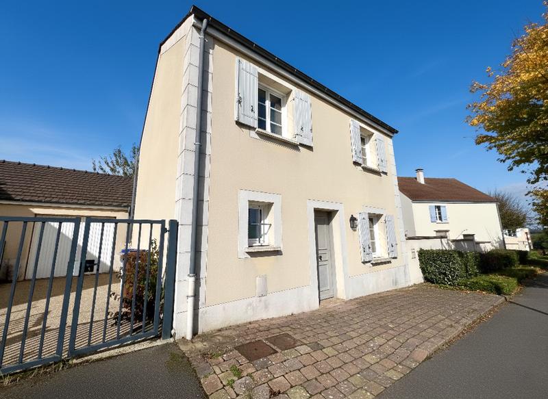 Maison - 75 m² - 4 pièces