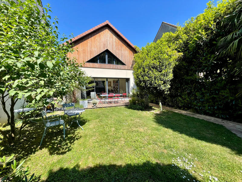 Maison - 136 m² - 6 pièces