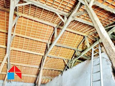 Maison - 150 m² - 4 pièces