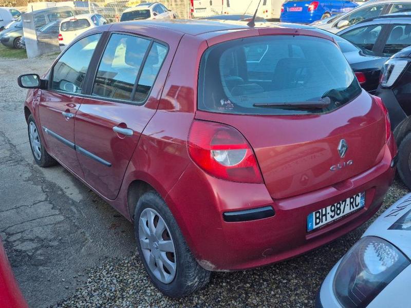 Renault Clio III Dci Clim ct ok
