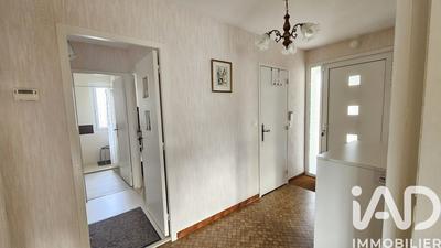 Maison - 95 m² - 3 pièces