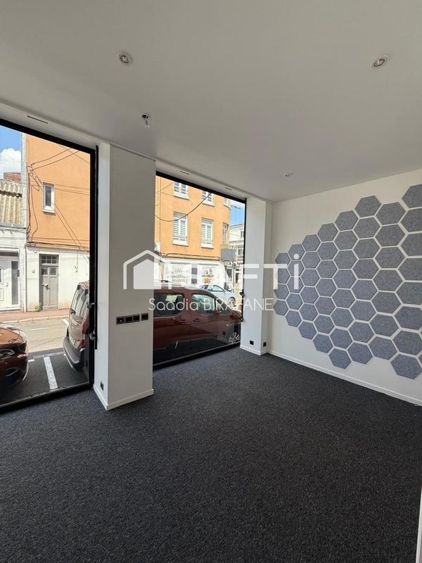 Local commercial - 270 m² - 3 pièces