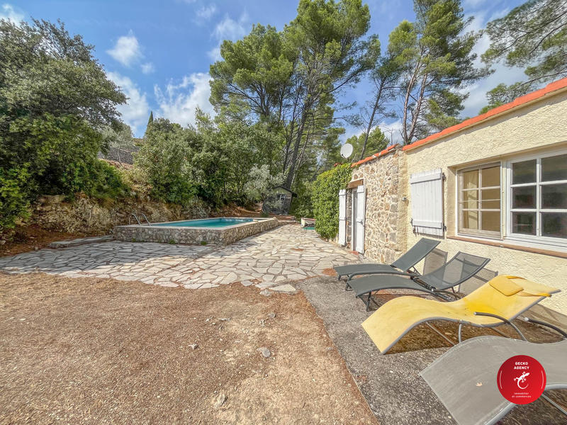 Maison - 70 m² - 4 pièces