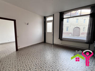 Local commercial - 50 m² - 3 pièces