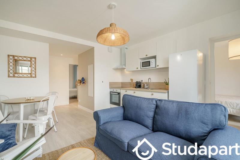 Chambre - 10 m² - 1 pièce