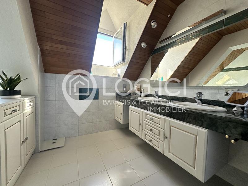 Maison - 128 m² - 6 pièces