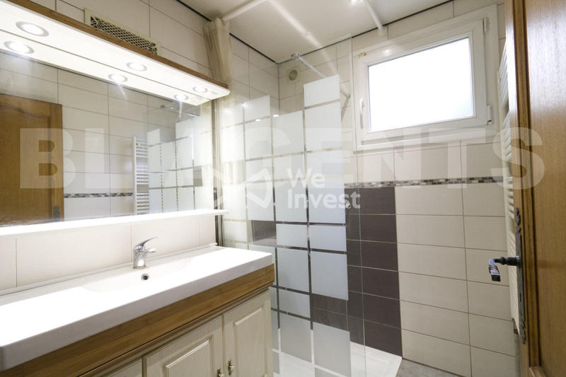 Maison - 145 m² - 8 pièces