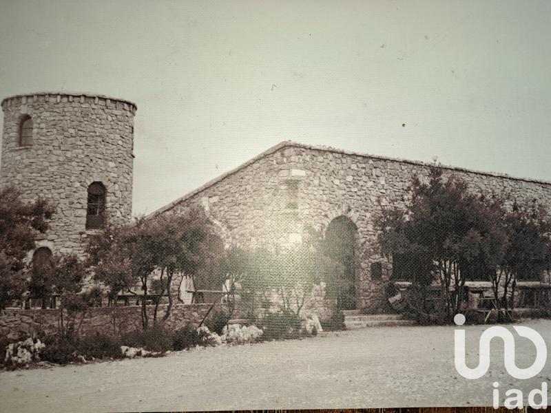 Maison - 200 m² - 10 pièces