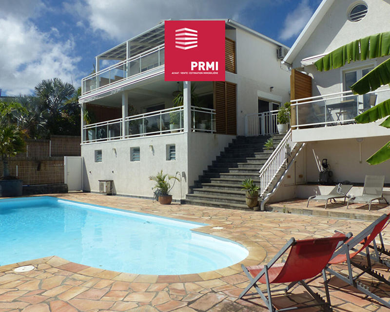 Maison - 360 m² - 7 pièces