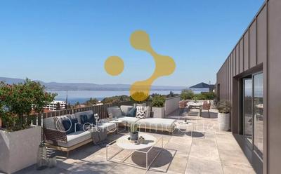 Appartement - 80 m² - 4 pièces