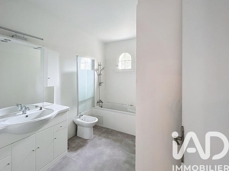 Maison - 170 m² - 5 pièces