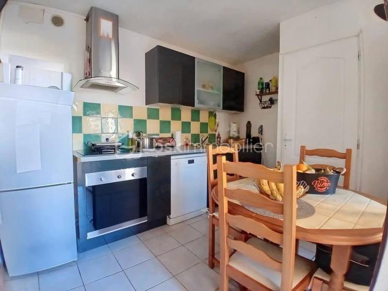 Immeuble - 90 m² - 6 pièces