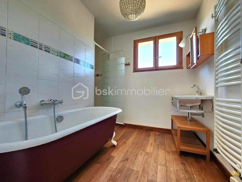 Villa - 192 m² - 7 pièces