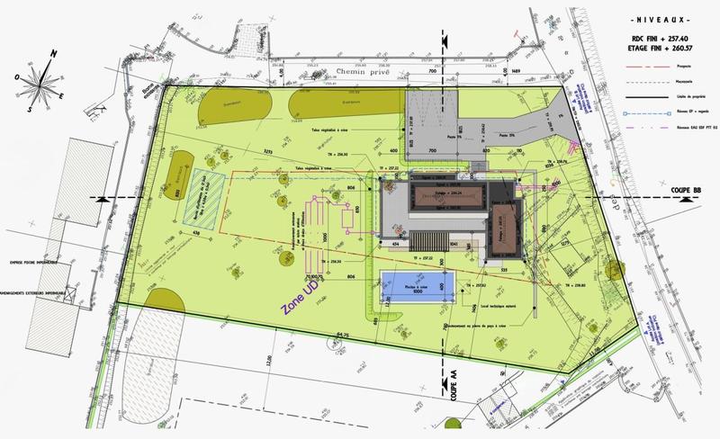 Terrain constructible - 2 358 m²