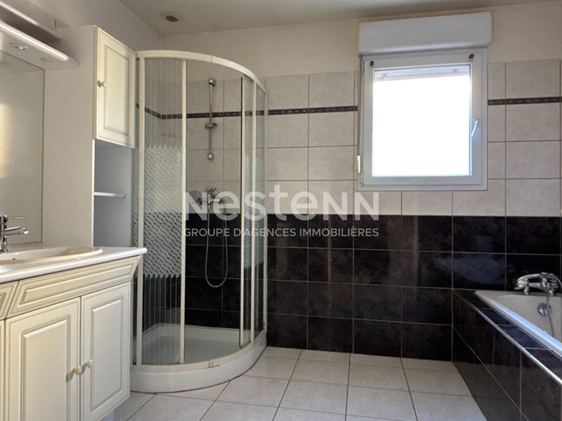 Maison - 105 m² - 6 pièces