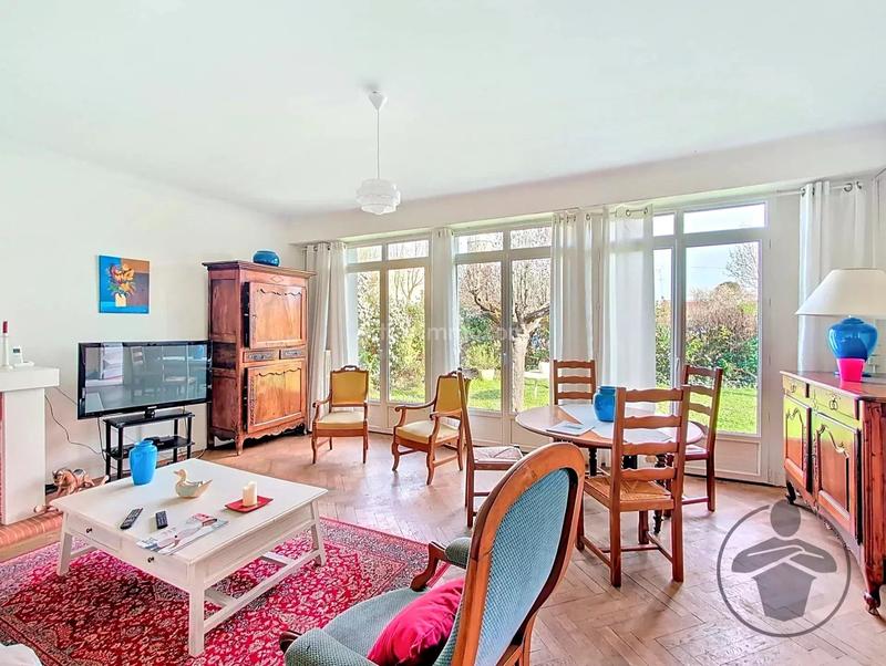 Maison - 96 m² - 4 pièces