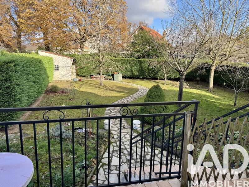 Maison - 175 m² - 8 pièces