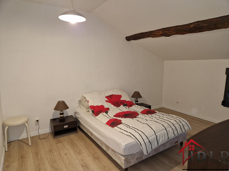 Maison - 225 m² - 7 pièces