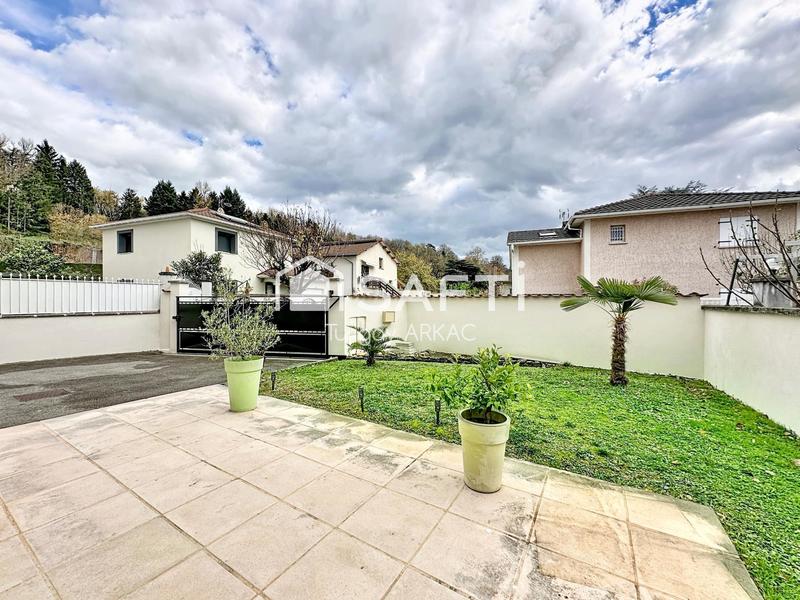 Maison - 91 m² - 4 pièces