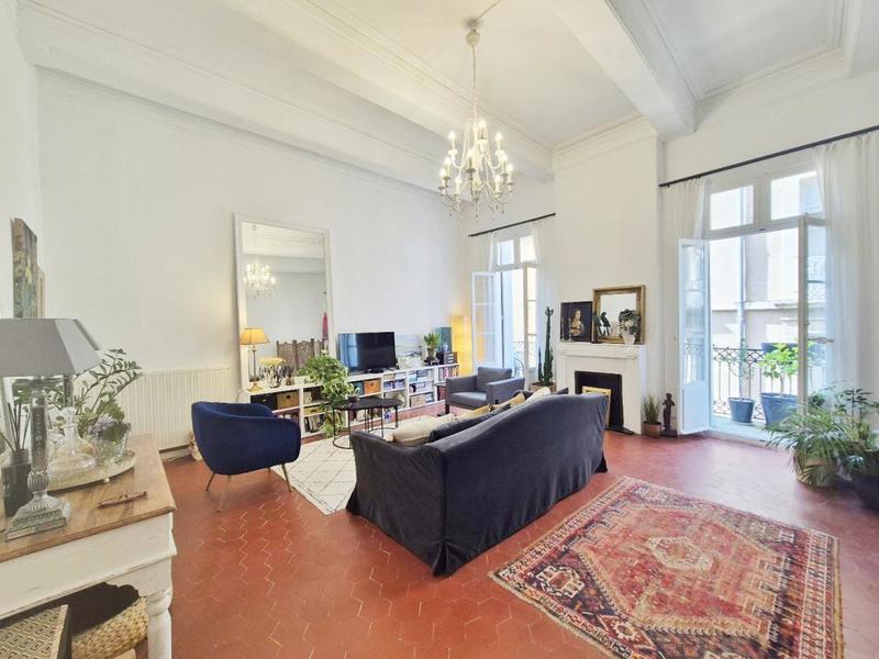 Appartement bourgeois - 120 m² - 4 pièces