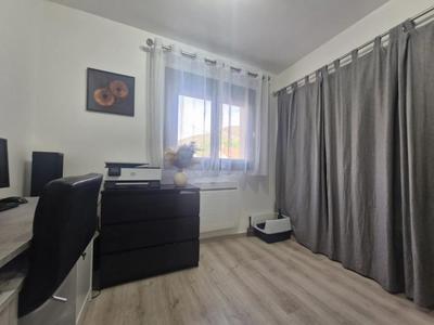 Maison - 60 m² - 3 pièces