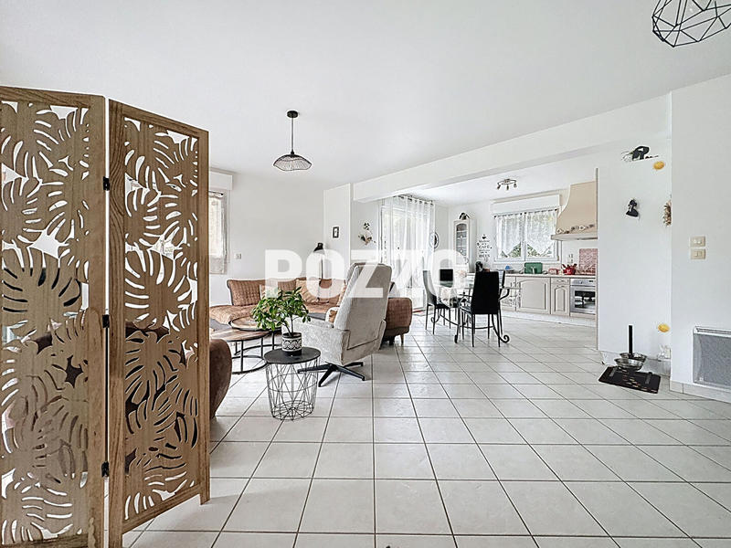 Maison - 84 m² - 4 pièces