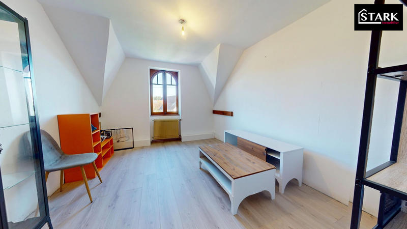 Maison - 107 m² - 6 pièces