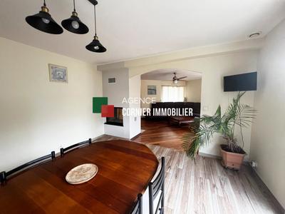 Pavillon - 134 m² - 7 pièces