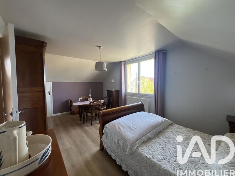 Maison - 134 m² - 5 pièces