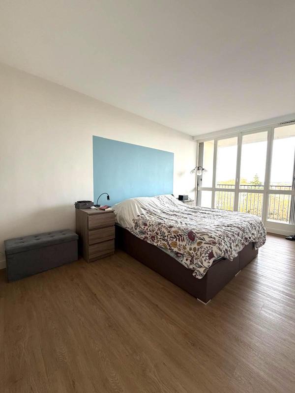 Appartement - 101 m² - 4 pièces