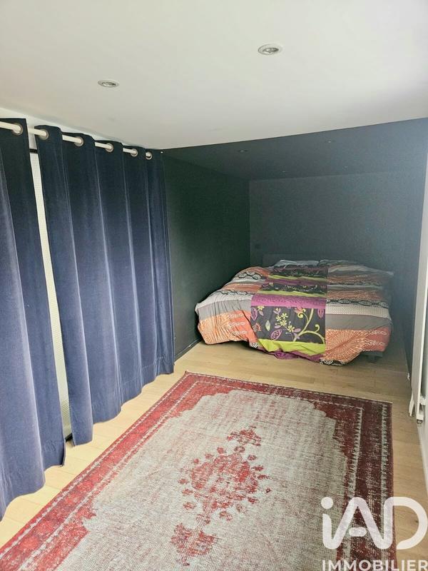 Maison - 286 m² - 5 pièces