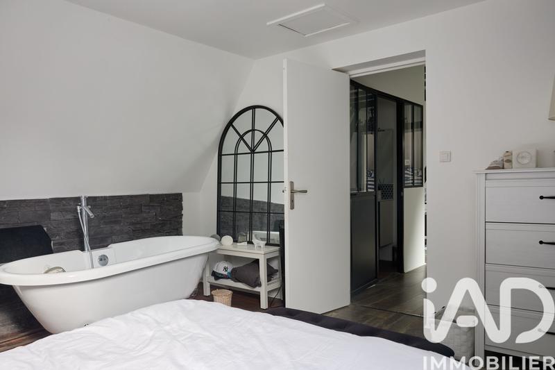 Maison - 120 m² - 4 pièces