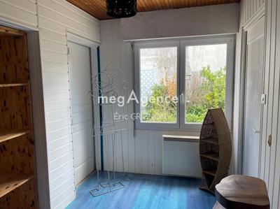 Maison - 98 m² - 4 pièces