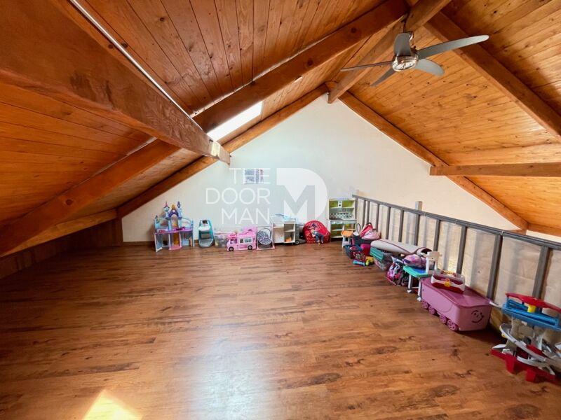 Pavillon - 167 m² - 5 pièces