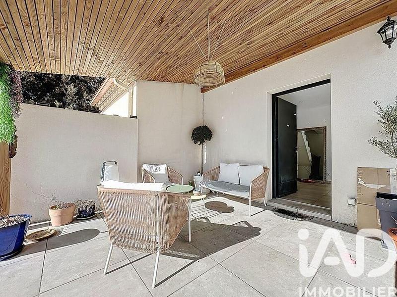 Maison - 101 m² - 5 pièces