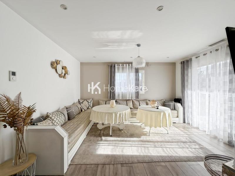 Villa - 100 m² - 4 pièces