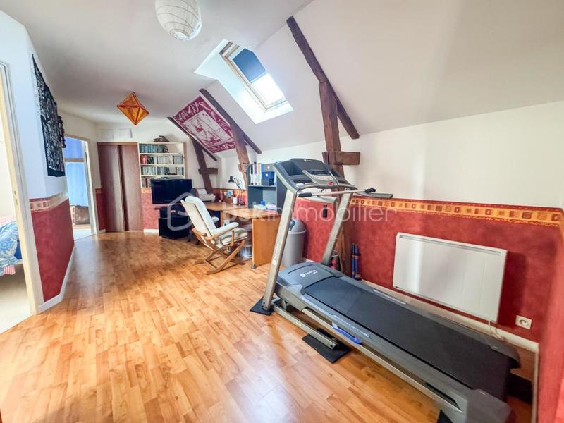 Longère - 214 m² - 6 pièces